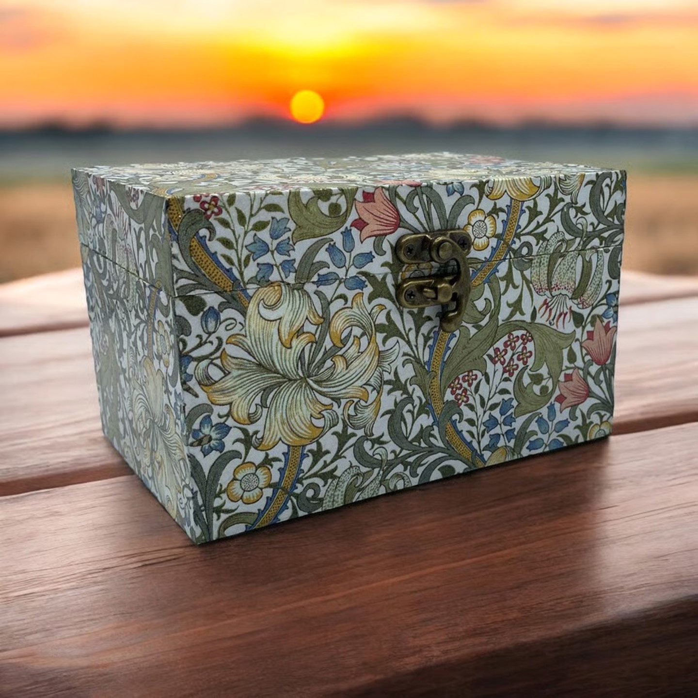 Decoupage